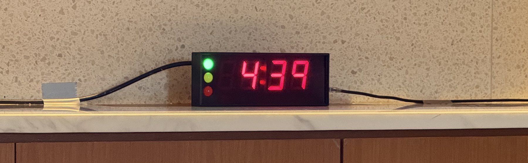 Session timer reading 4:39 with the green light lit, signalling there is plenty of time